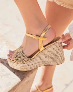 Sandalia de mujer con plataforma dorada - Aisha