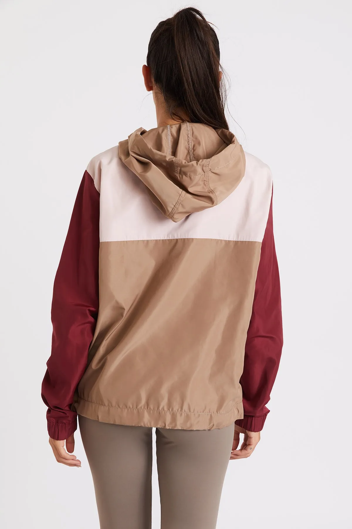 Skip Zooming women's beige windproof running jacket