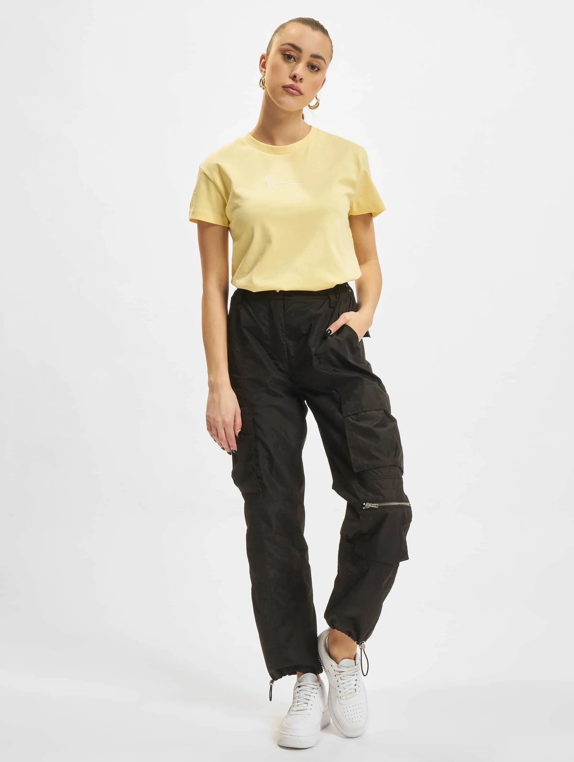 Small Signature Tee light yellow