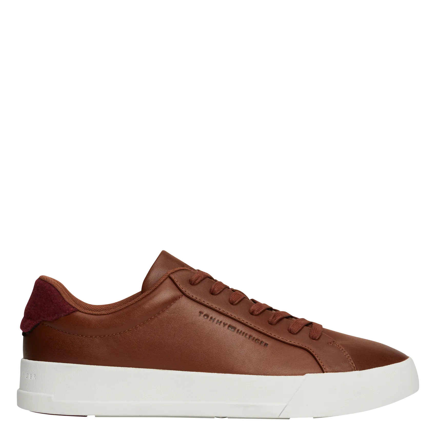 TOMMY HILFIGER . en marron