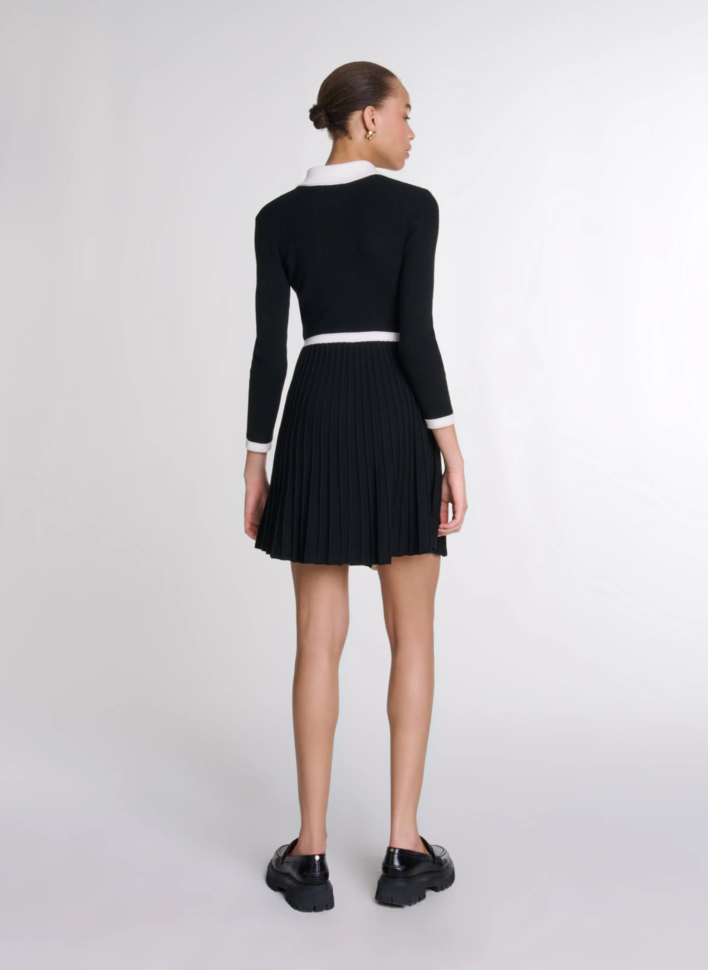Vestido camisero corto en negro