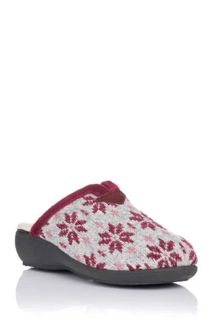 Zapatilla de casa con cuña