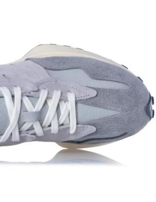 Zapatilla New Balance 327WGC en Gris para Hombre