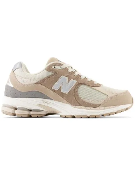 Zapatillas New Balance 2002 beige