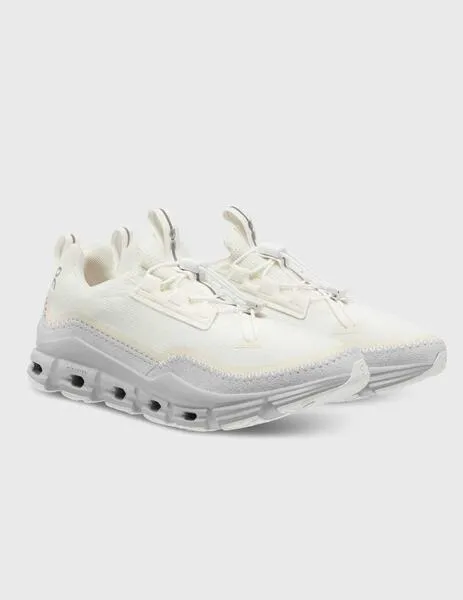 Zapatillas On Running Cloudaway blancas para mujer y niños